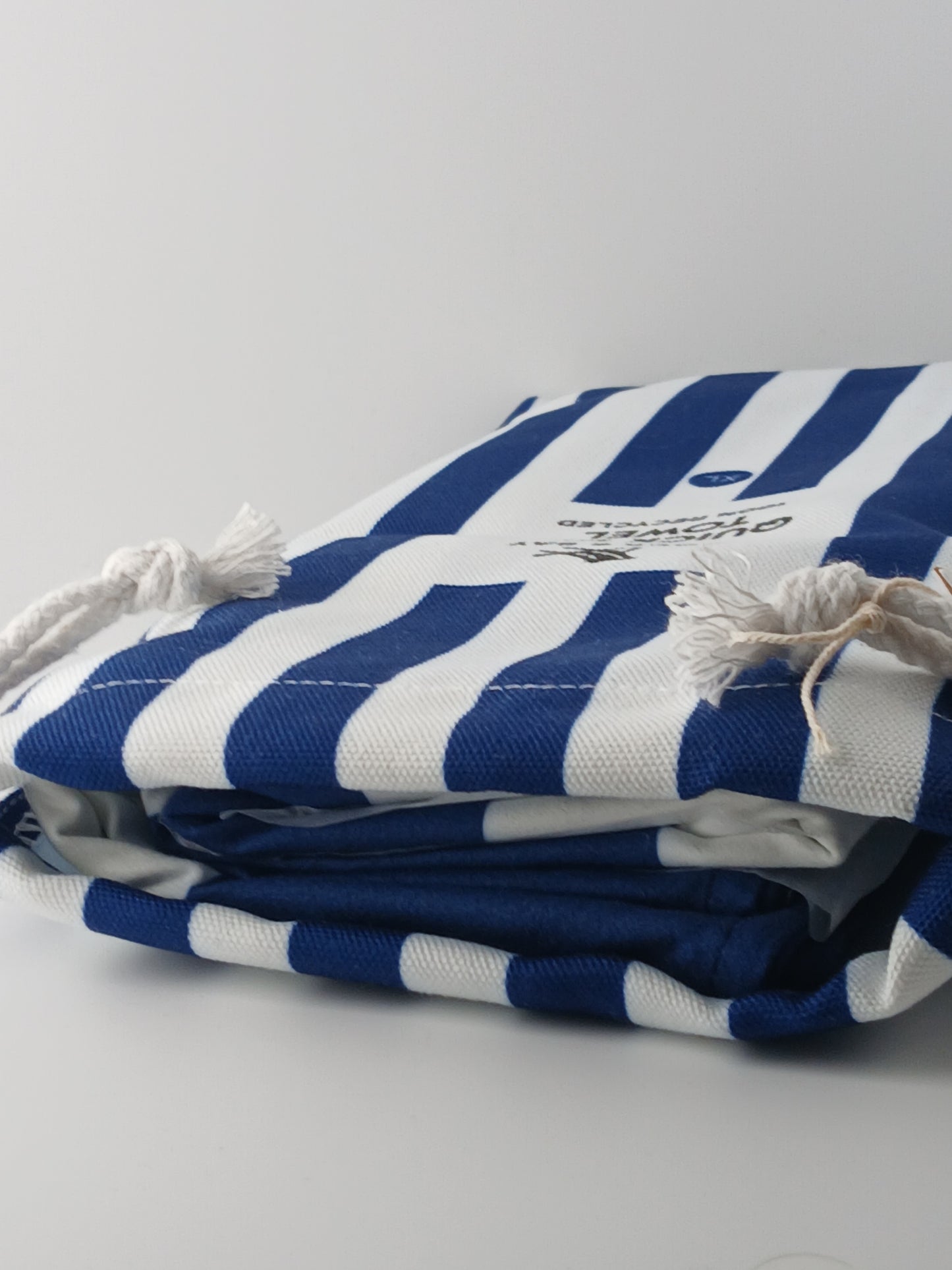 Dock & Bay Quick Dry Beach Towel, XL, Whitsunday Blue White Stripes