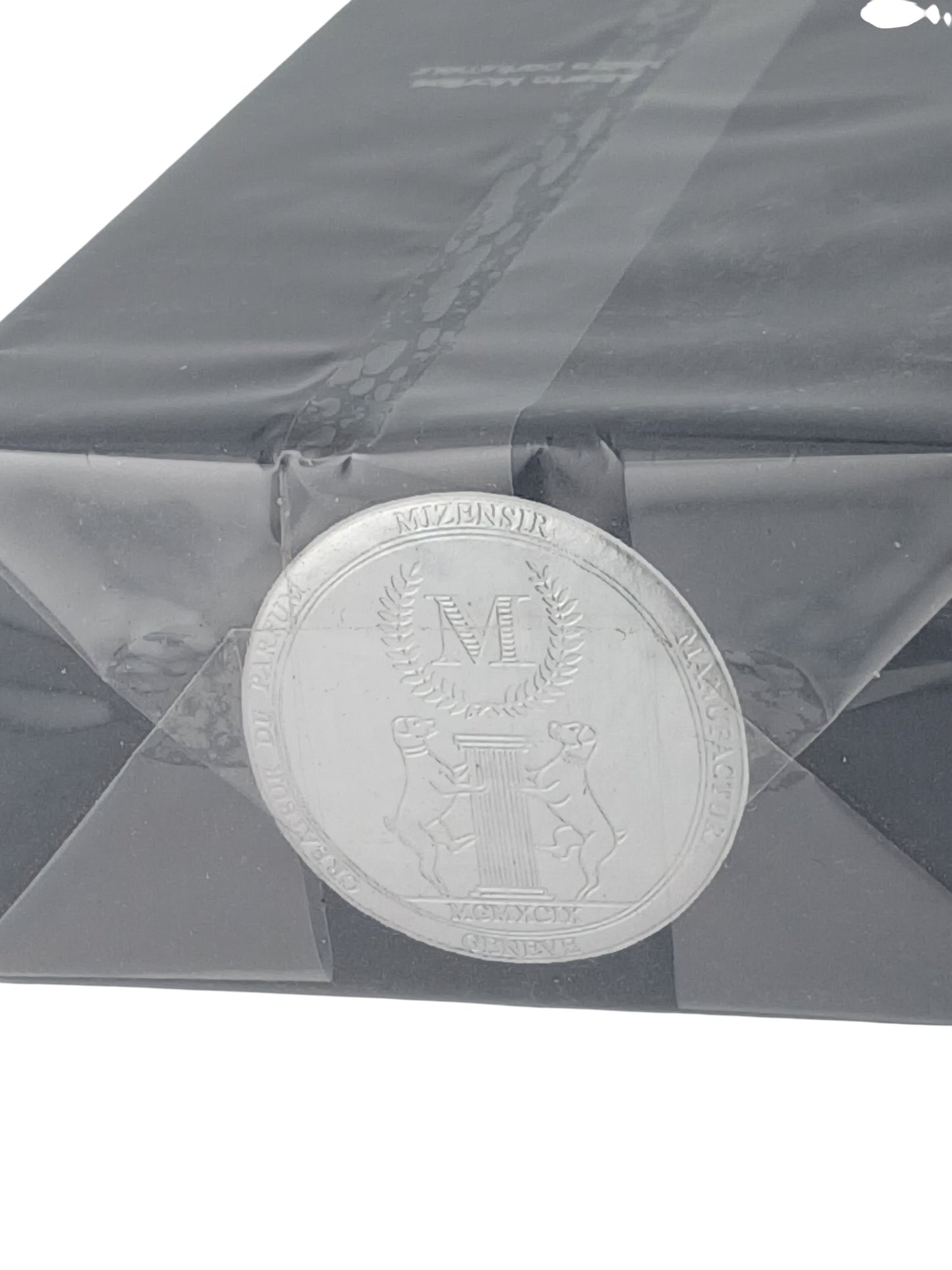 Department Store UK Mizensir Palissandre Night eau de parfum box with silver embossed logo seal