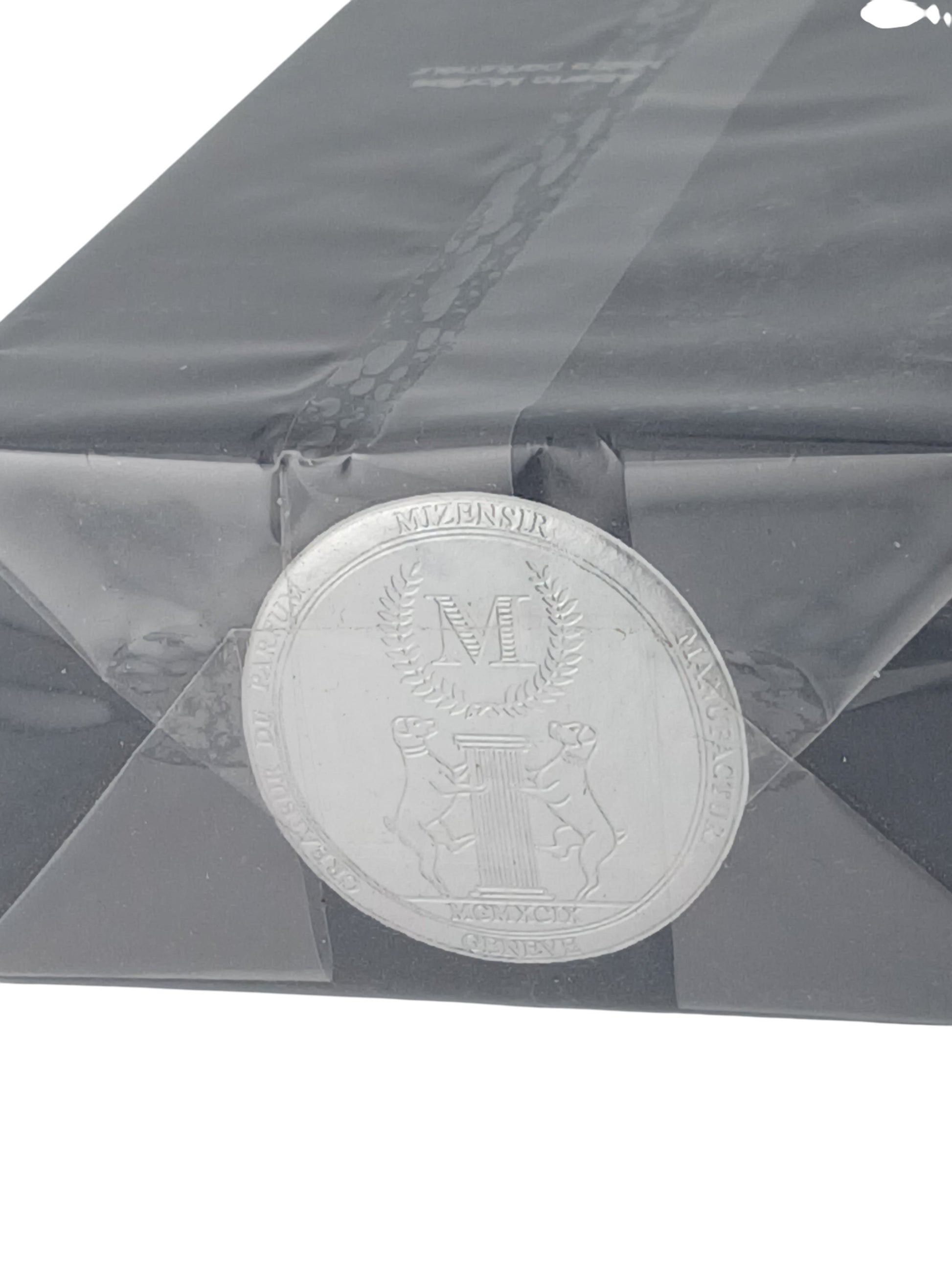 Department Store UK Mizensir Palissandre Night eau de parfum box with silver embossed logo seal
