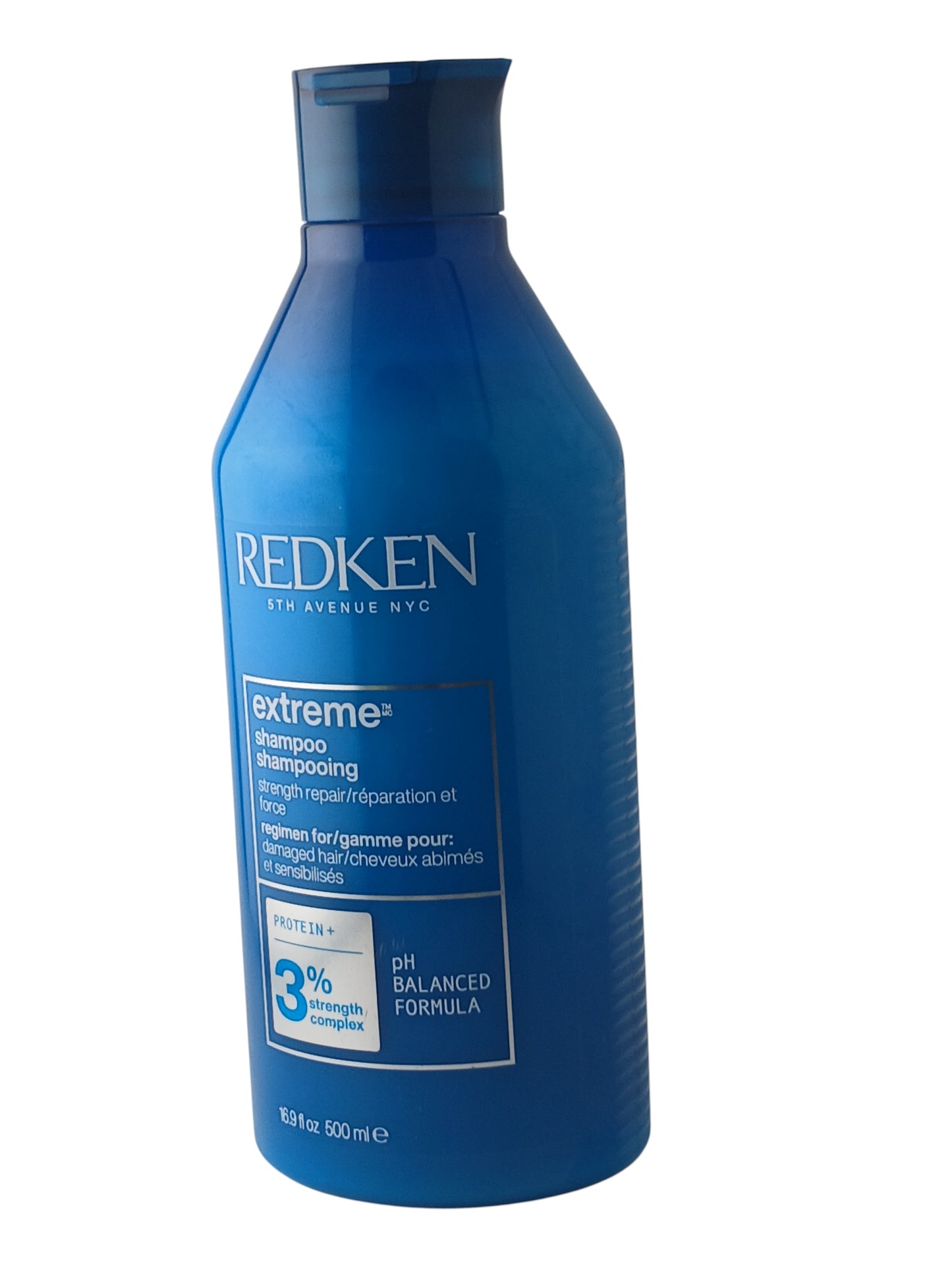 Department Store UK Redken Extreme strengthening shampoo bottle for damaged hair in a 500ml professional size