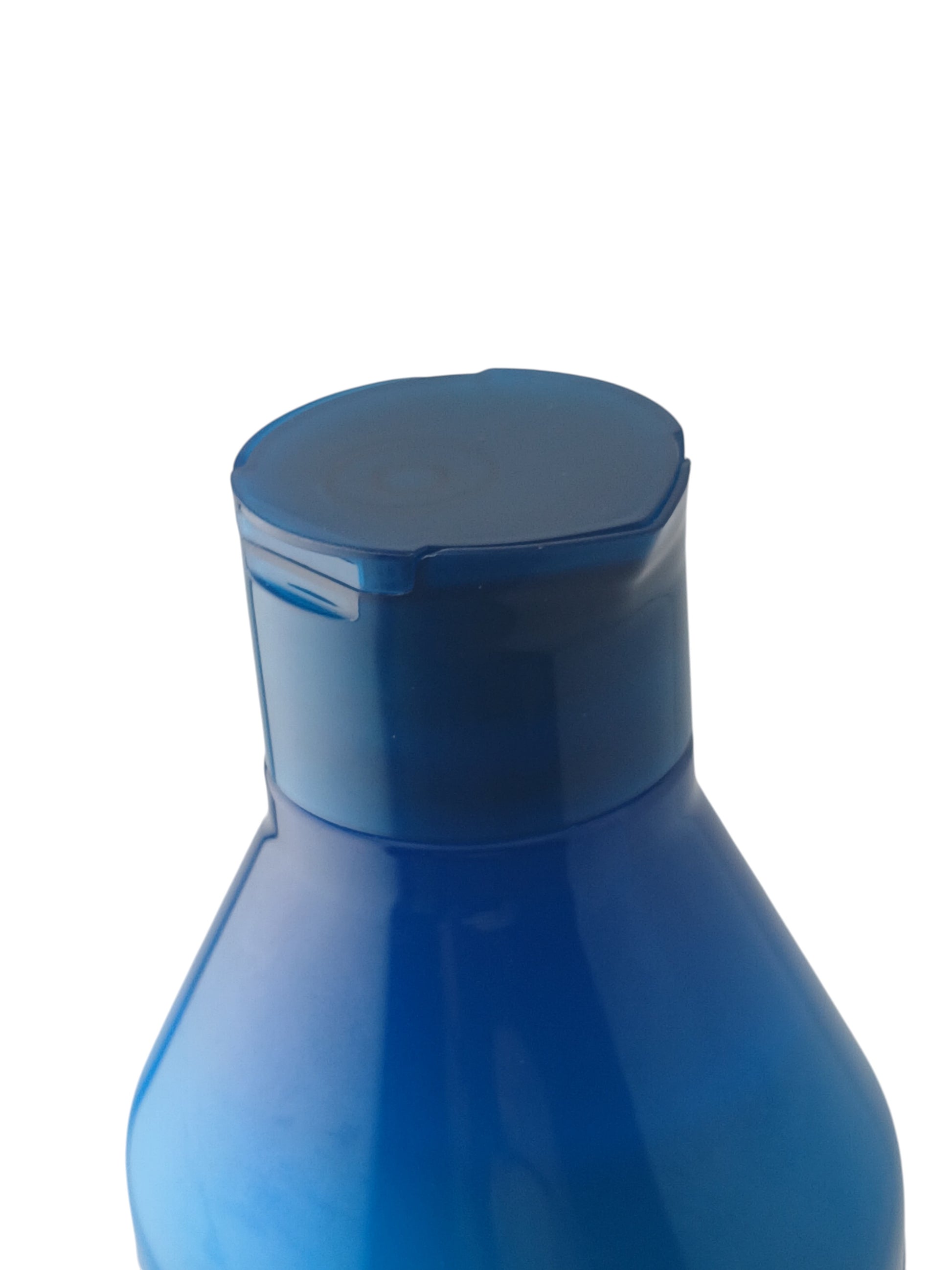 Department Store UK Redken Extreme shampoo bottle cap in blue plastic, designed for damaged hair care.