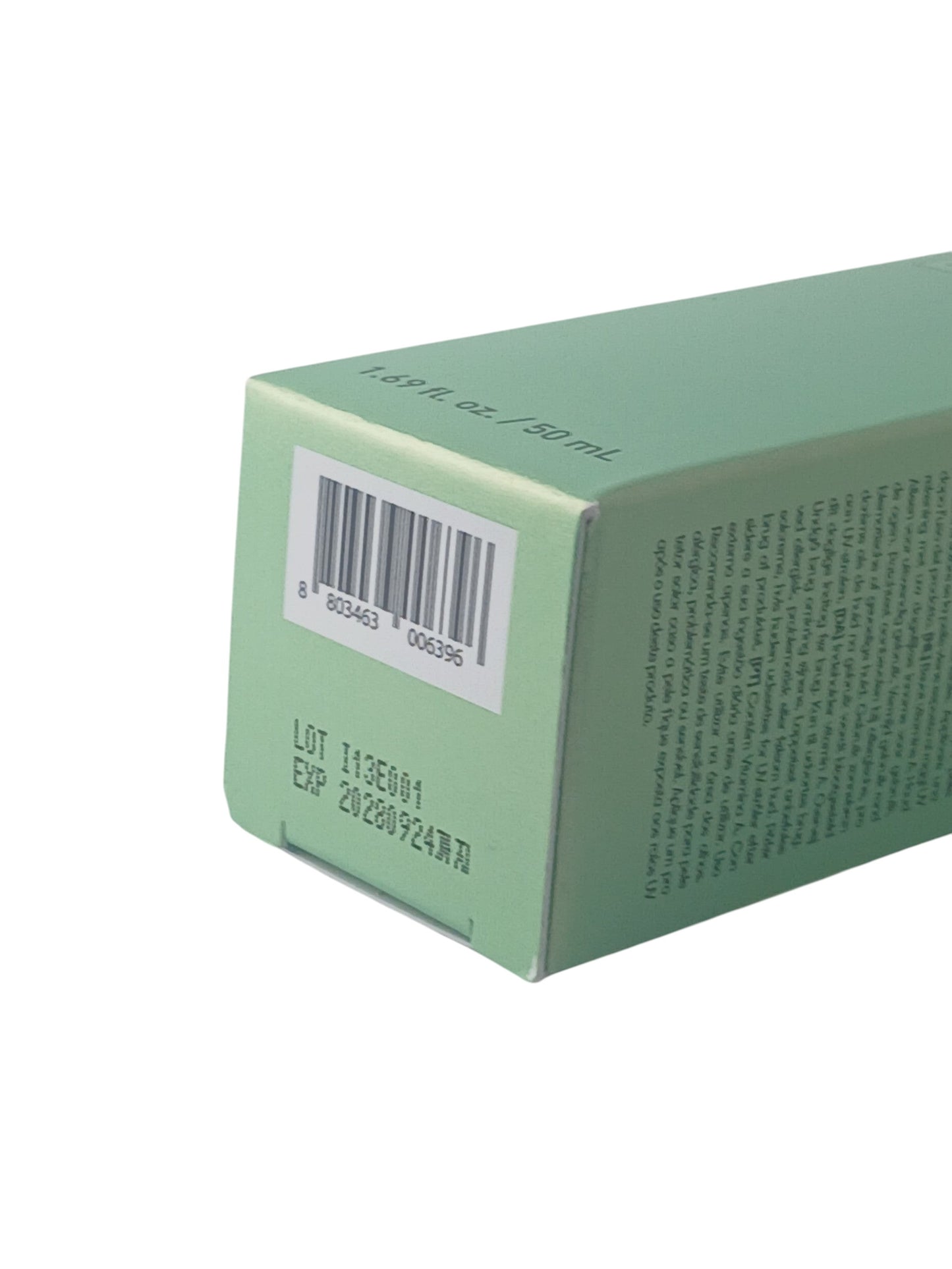 Department Store UK VT Cosmetics Ret-A Reedle Shot facial serum packaging in light green with barcode and details