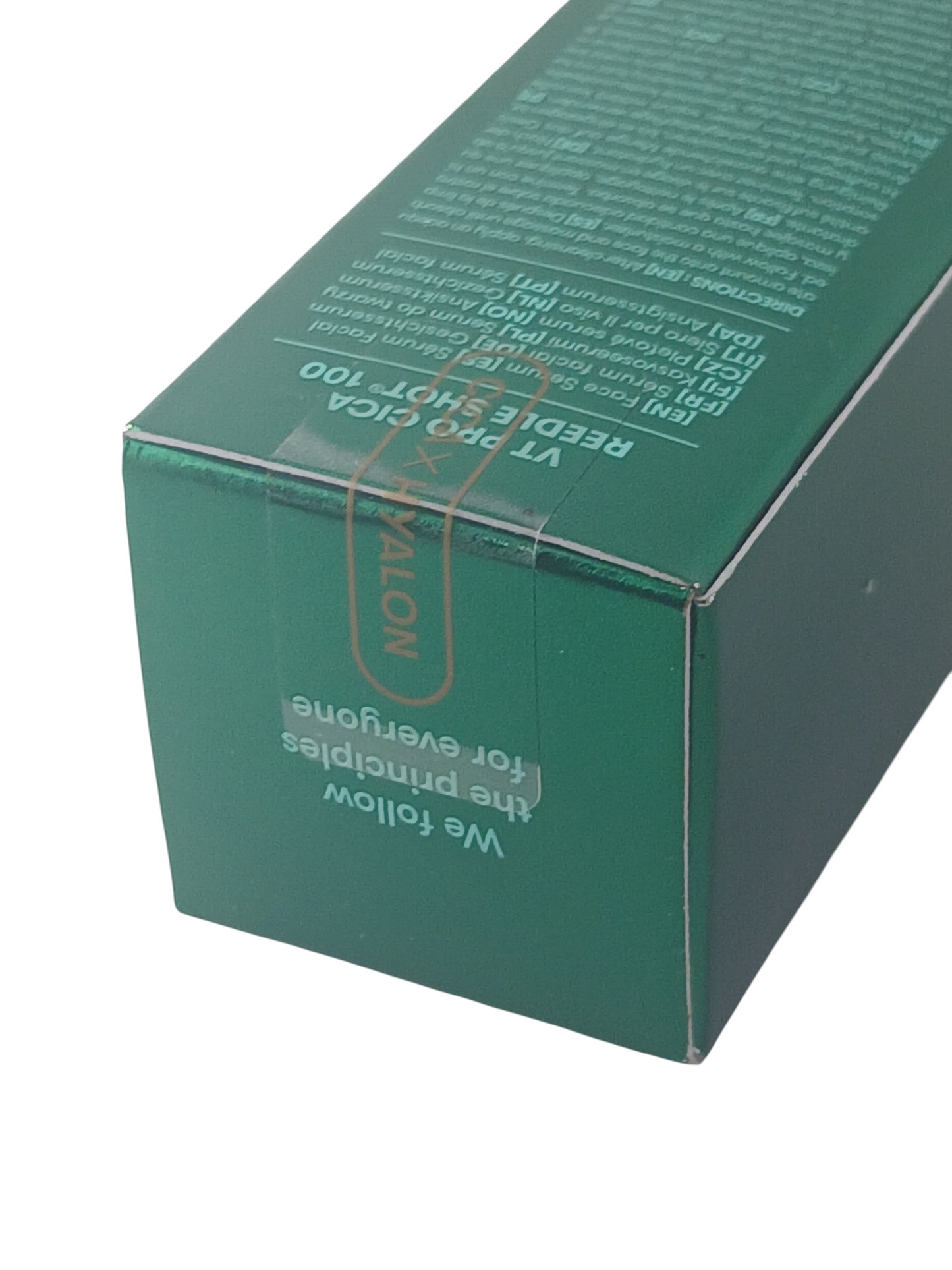 Department Store UK VT Pro Cica Reedle Shot 100 facial serum box in metallic green packaging with product details